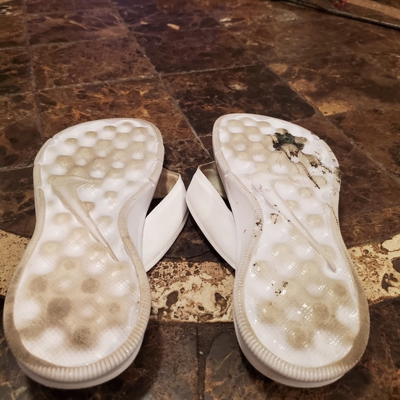Nike | Shoes | Nike Comfort Wear Flip Flops Black White Sz 8 | Poshmark